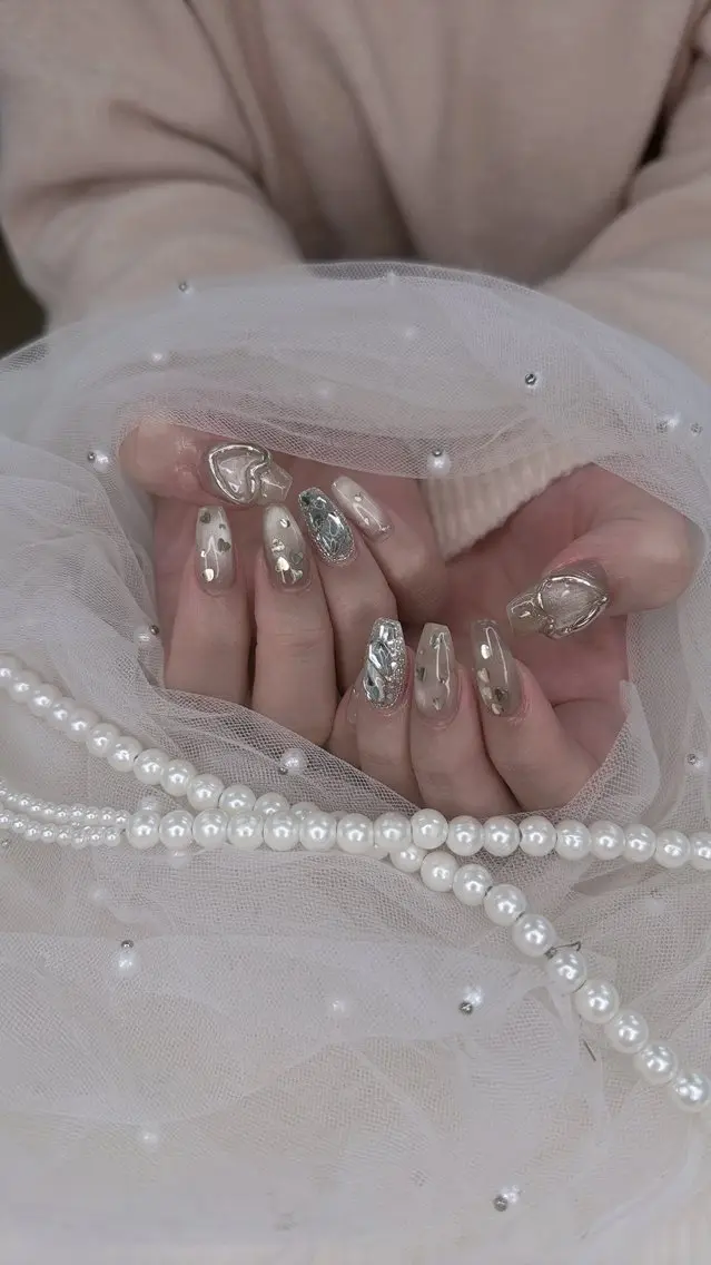 ネイル Minéa nailのネイルデザイン
