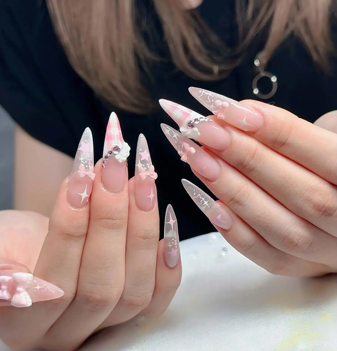 ネイル フレンチネイル ジェルネイル ハロウィン 韓国ネイル マグネットネイル ハンドネイル H.baby Nail Salonのネイルデザイン