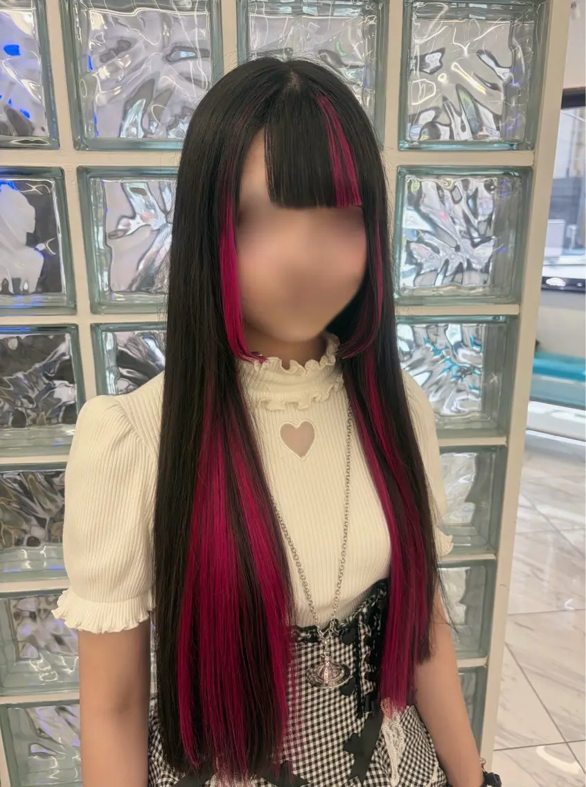ロング エクステ 三尾 樺緒のヘアスタイル