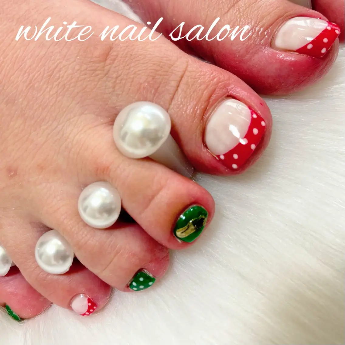ネイル フットネイル フットネイル white nail salonのネイルデザイン
