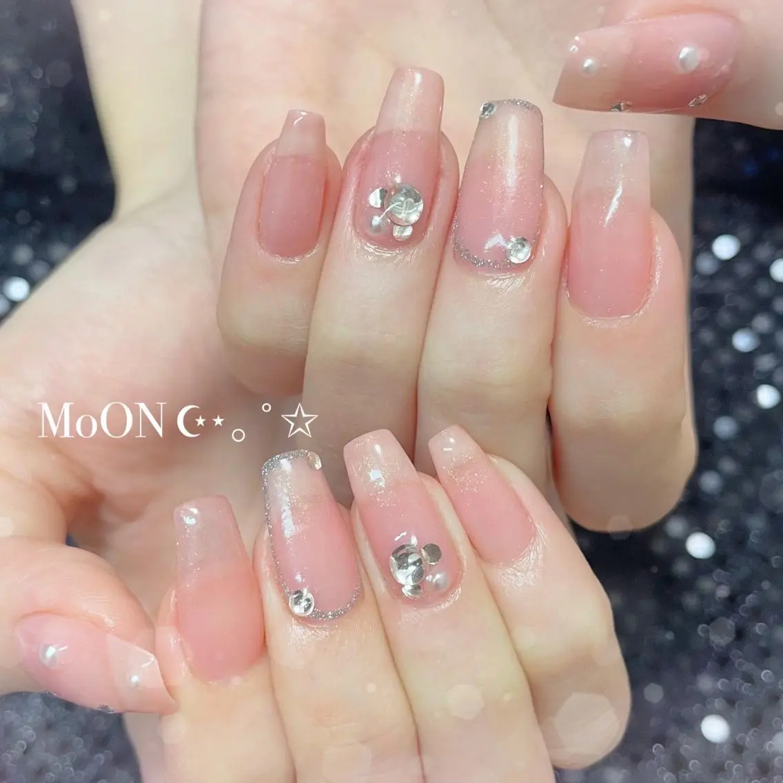 ネイル ハンドネイル ハンドケア MoON...❤︎ MeGuのネイルデザイン
