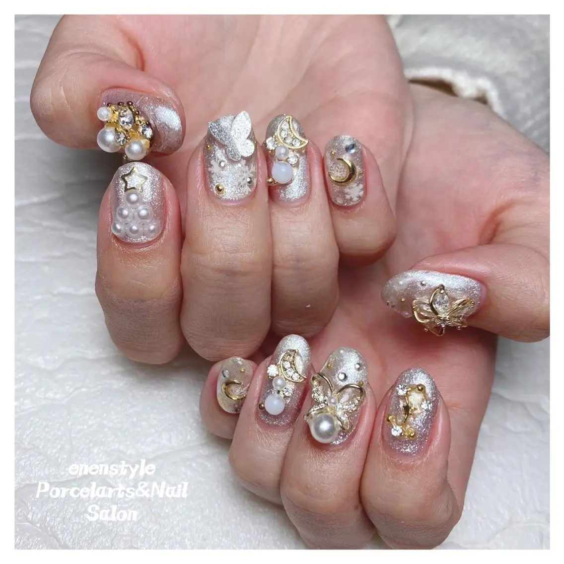 ミディアム ネイル 🐾enen style 🐾のネイルデザイン