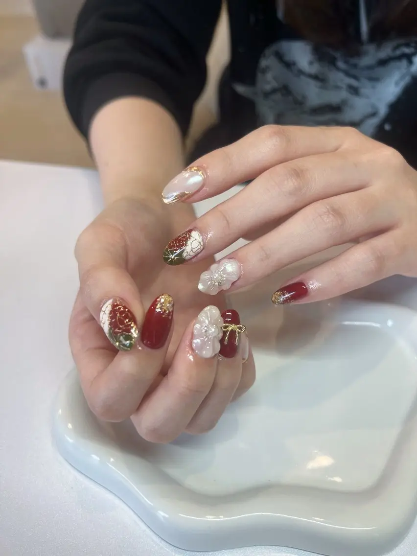 ネイル ハンドネイル NAGISA🧁🎀 持ち込み⌇パラジェルのネイルデザイン
