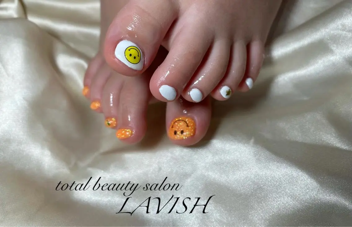 キッズ ネイル LAVISH 大和店 emi・:*+のネイルデザイン