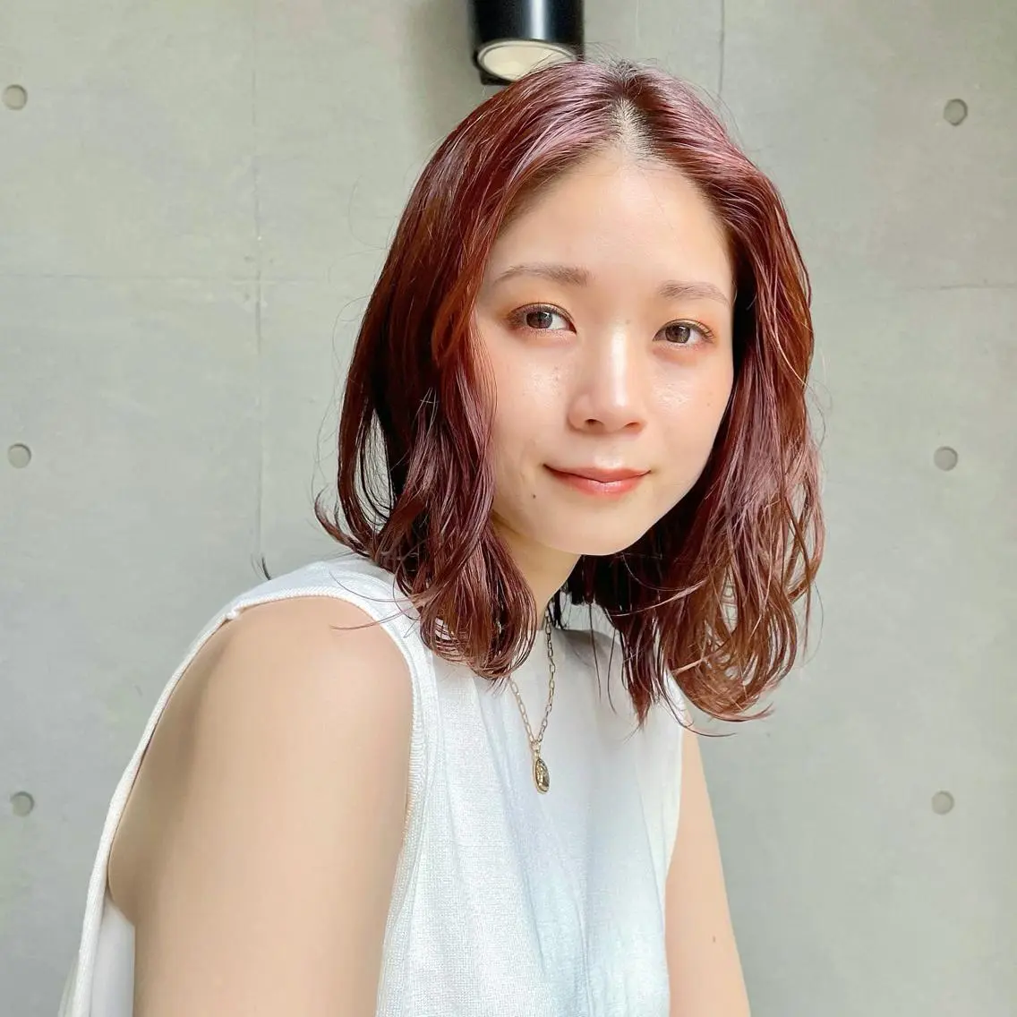 ミディアム カラー ブリーチ ✨👑お洒落ショート ❣️村上せいな✨のヘアスタイル