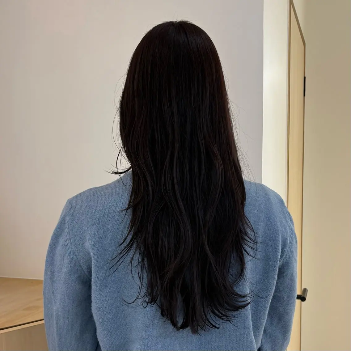 ロング ハッシュカット レイヤーカット 蓑輪璃央 ショートカットのヘアスタイル