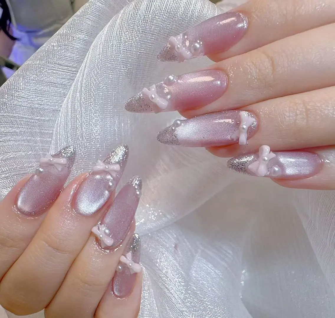ネイル 長さ出し フレンチネイル 韓国ネイル マグネットネイル 持ち込み ハンドネイル ハンドケア The Nail 新大久保店のネイルデザイン