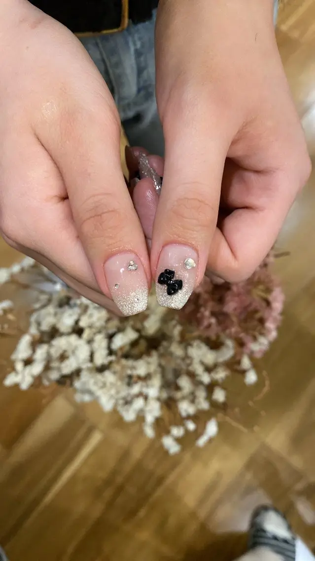 ネイル crystal ⭐︎ colorのネイルデザイン