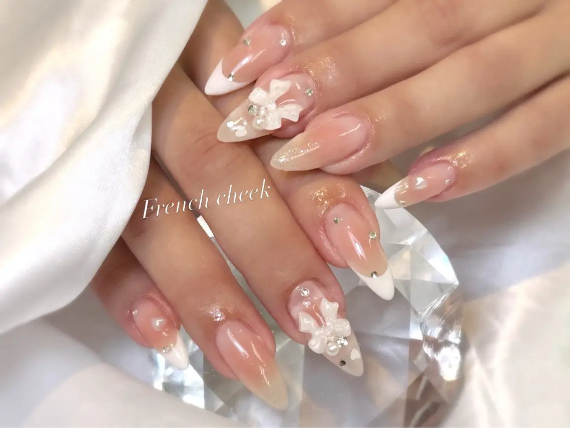 ネイル Allure Yuuのネイルデザイン