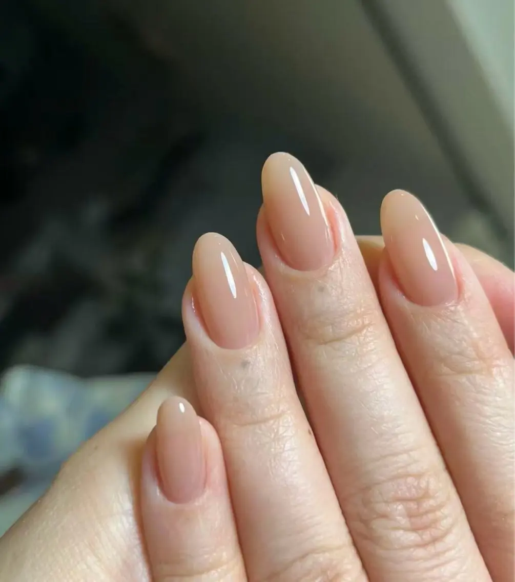可愛いワンカラーネイルの写真