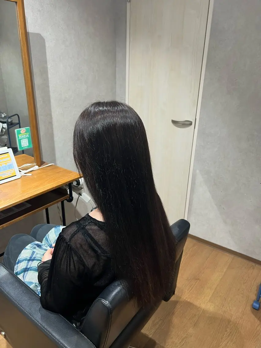 ロング カラー ブリーチ ピンクカラー ヘアカラー レ ナのヘアスタイル