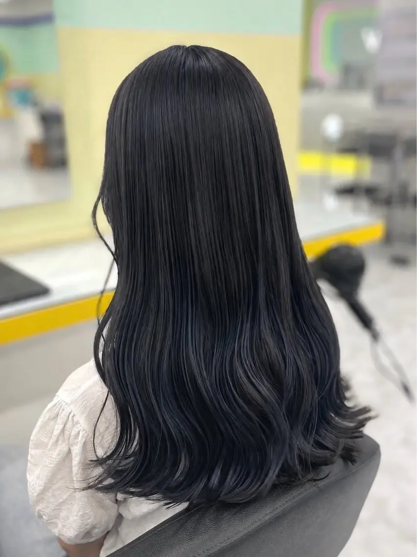 ロング カラー ヘアカラー トリートメント 寒色/韓国カラー Ukyouのヘアスタイル