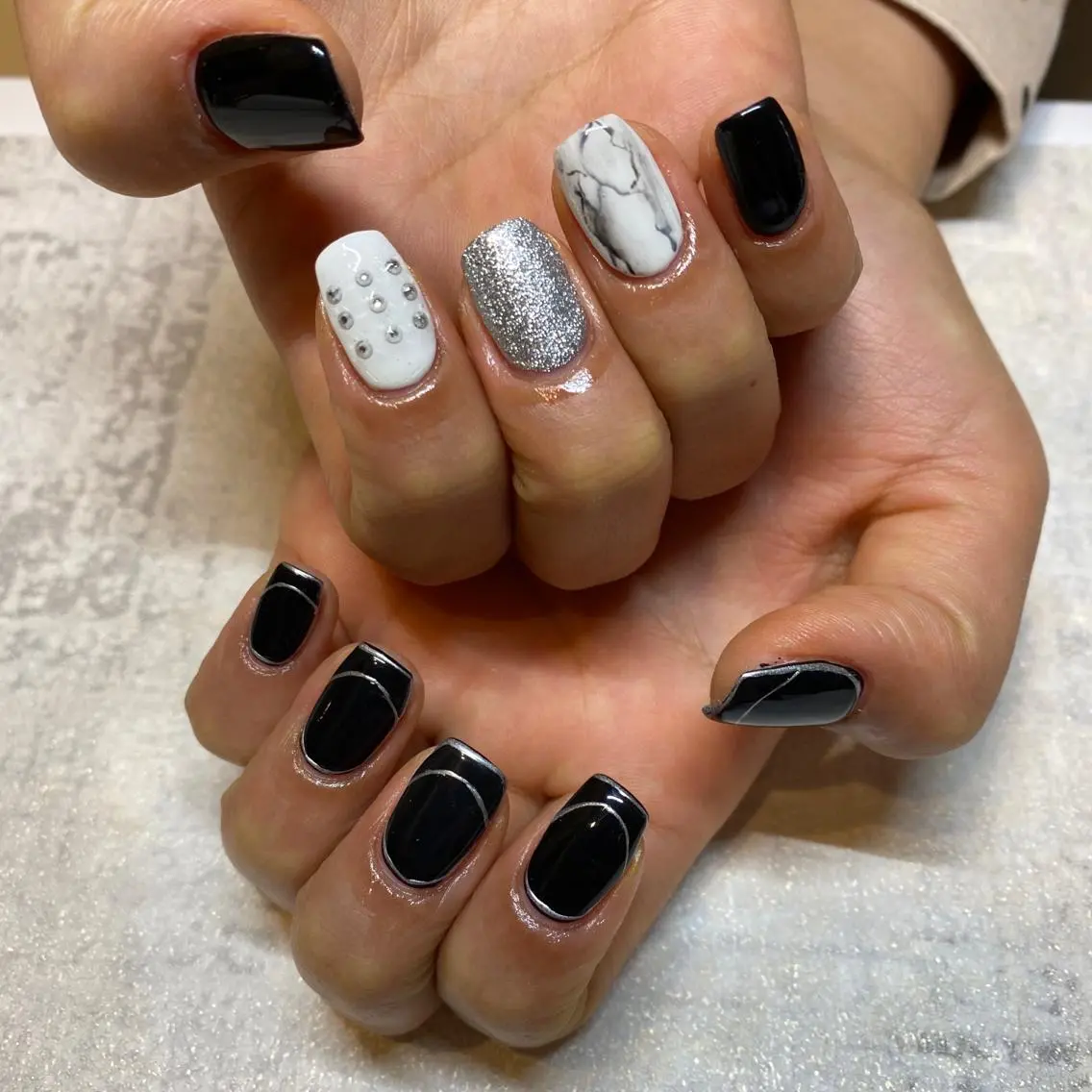 ネイル NORA nail UMEDA MAIのネイルデザイン