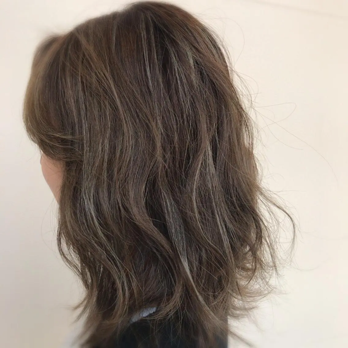 セミロング ハイライト naomi (夜間営業受付中★)のヘアスタイル