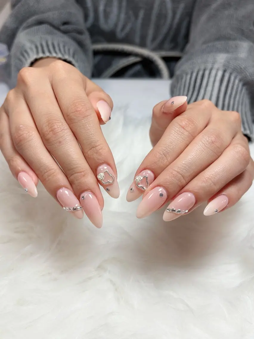 ネイル フラワーネイル 韓国ネイル 持ち込み 春ネイル ワンホンネイル Huyn Nail Shinjyukuのネイルデザイン