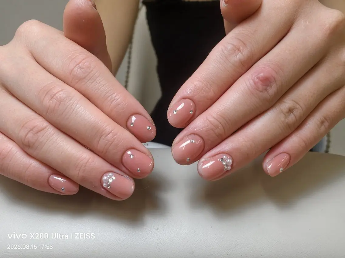 ネイル more  glam 大宮店カナのネイルデザイン