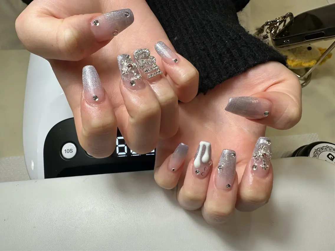 ネイル ハンドネイル ハンドケア LYYM Salon Miraのネイルデザイン