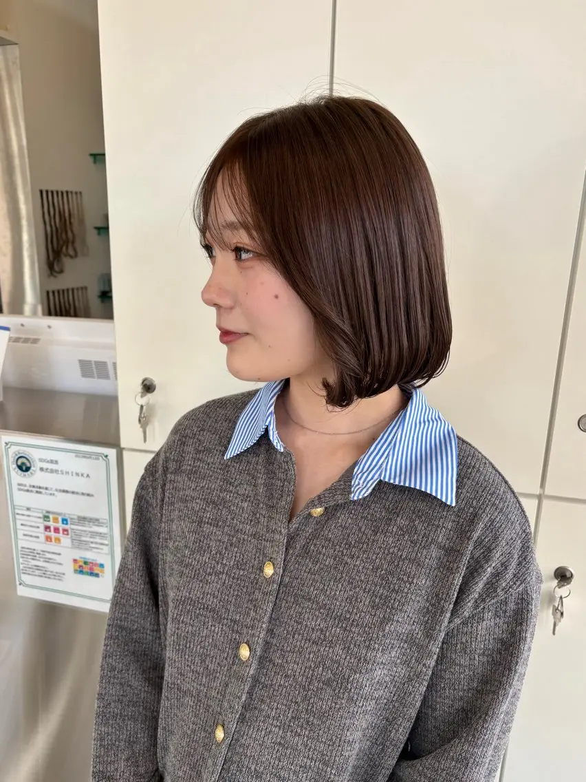 顔まわりカット+艶ワンカラー🫧の写真