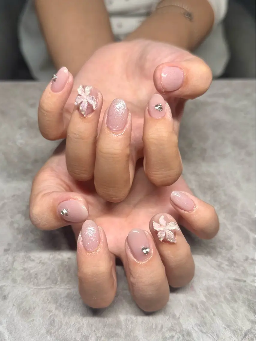 ネイル ハンドネイル IROHA NAIL 美優のネイルデザイン