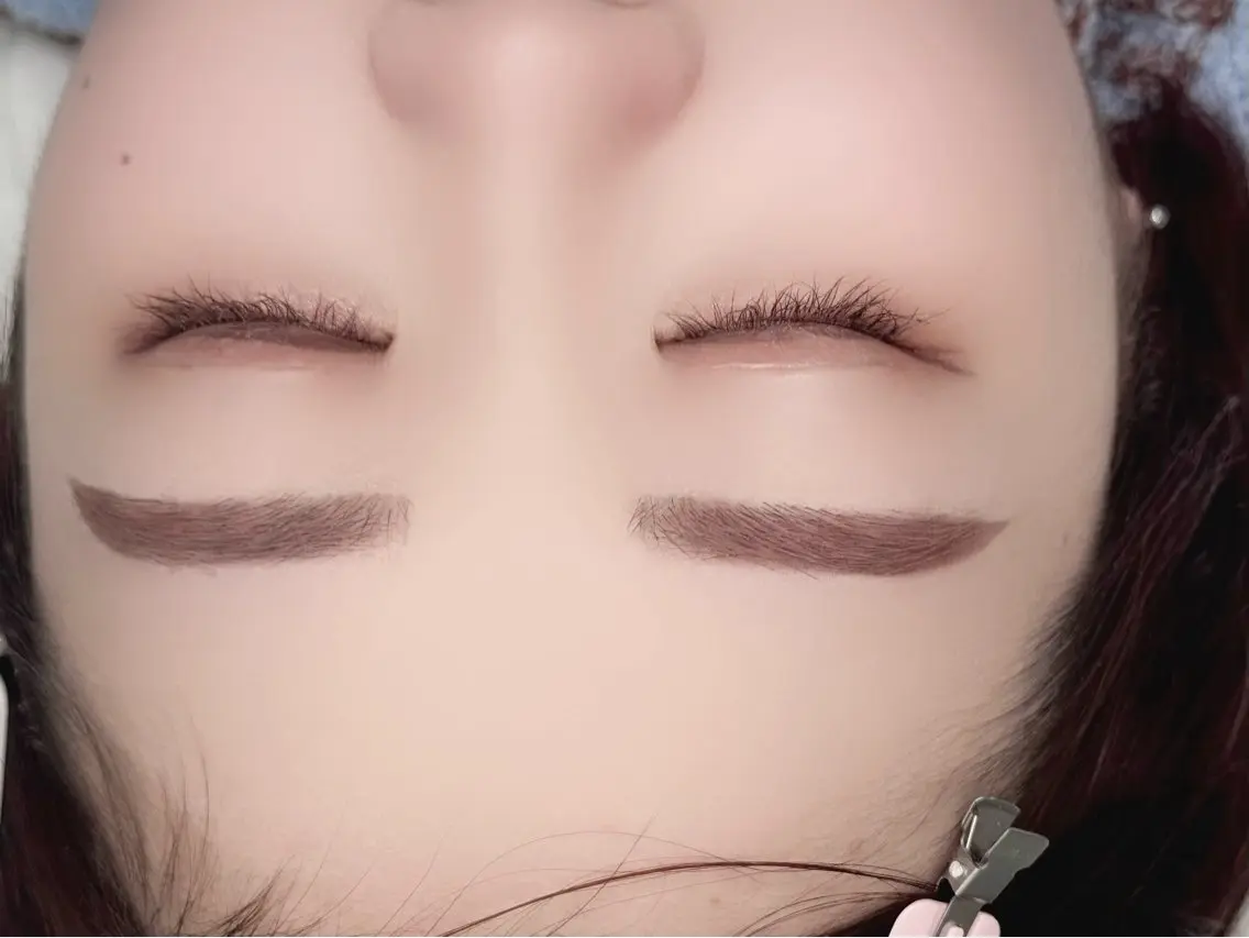 アイブロウ Laurel 下エク パリエクNano🫧のマツエク・マツパデザイン