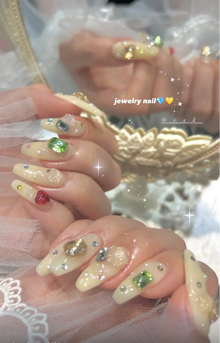 ネイル 持ち込み ハンドネイル 🎀チーク/ちゅるん 🫧chisa🎀のネイルデザイン