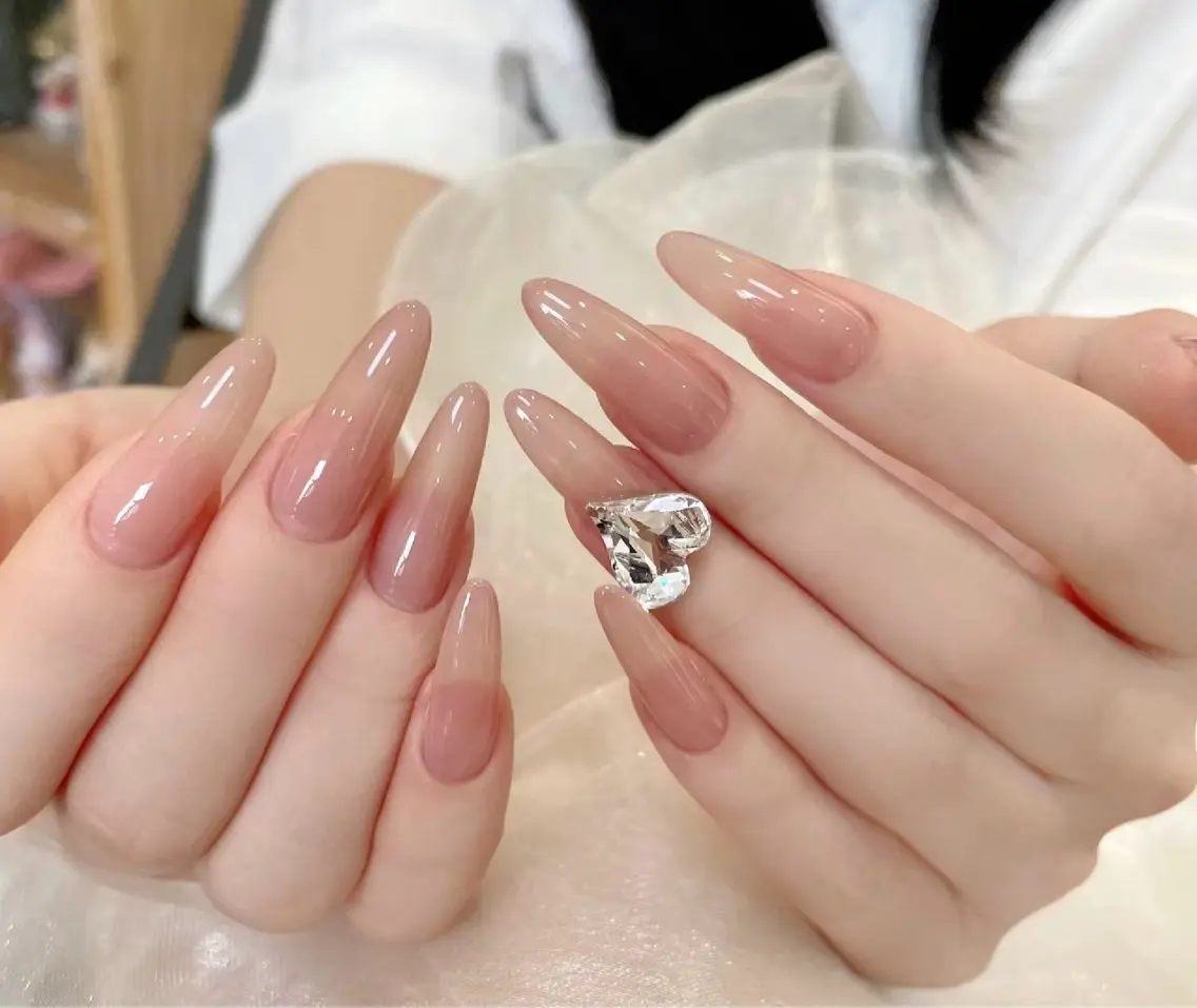 ネイル Glow Nail スカルプ専門店のネイルデザイン