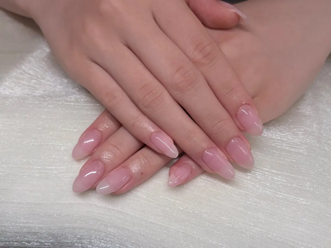 ネイル KiraNail ユトンのネイルデザイン