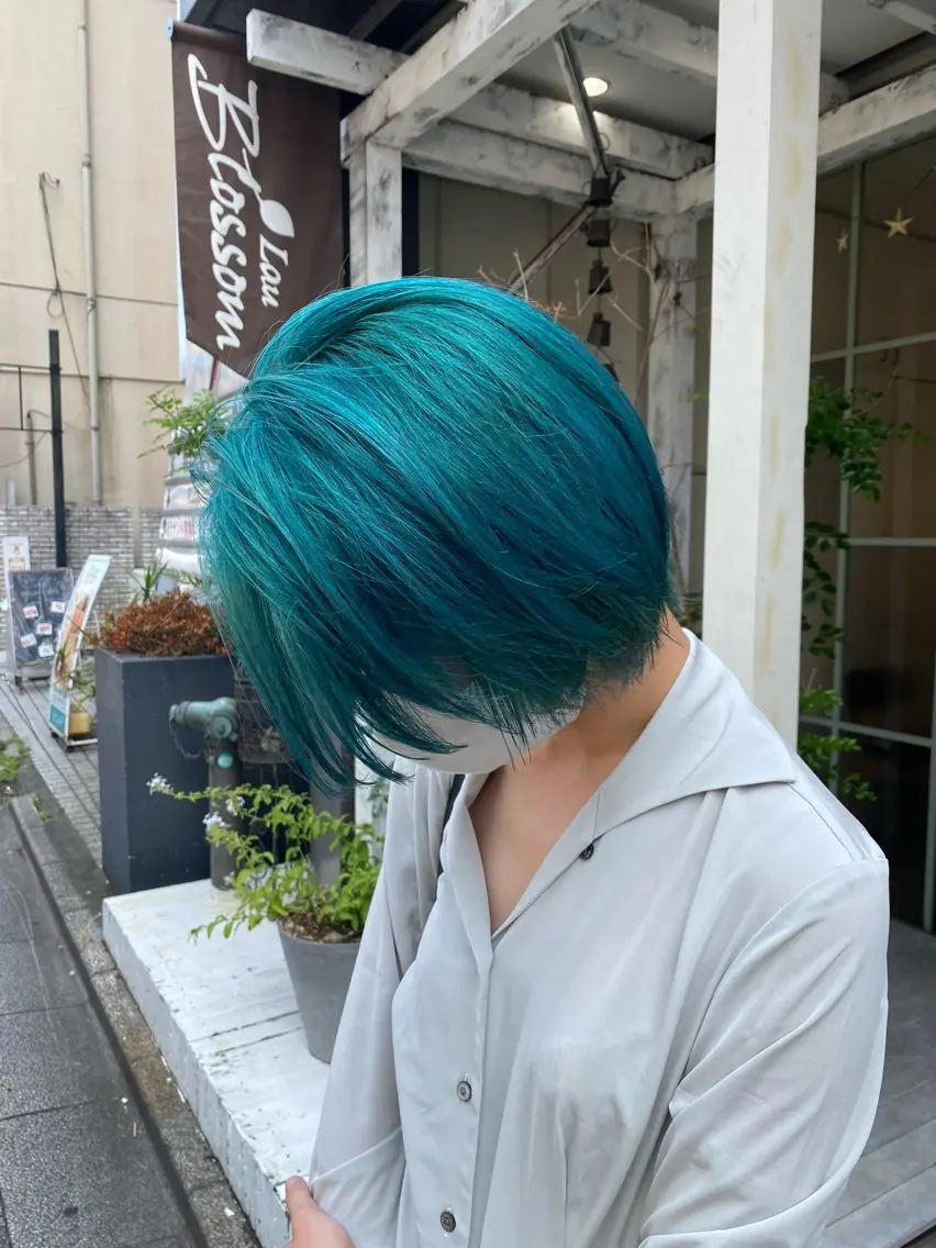 カット+アディクシーカラー+トリートメント+炭酸スパ(炭酸泉、ソーダスパ)の写真