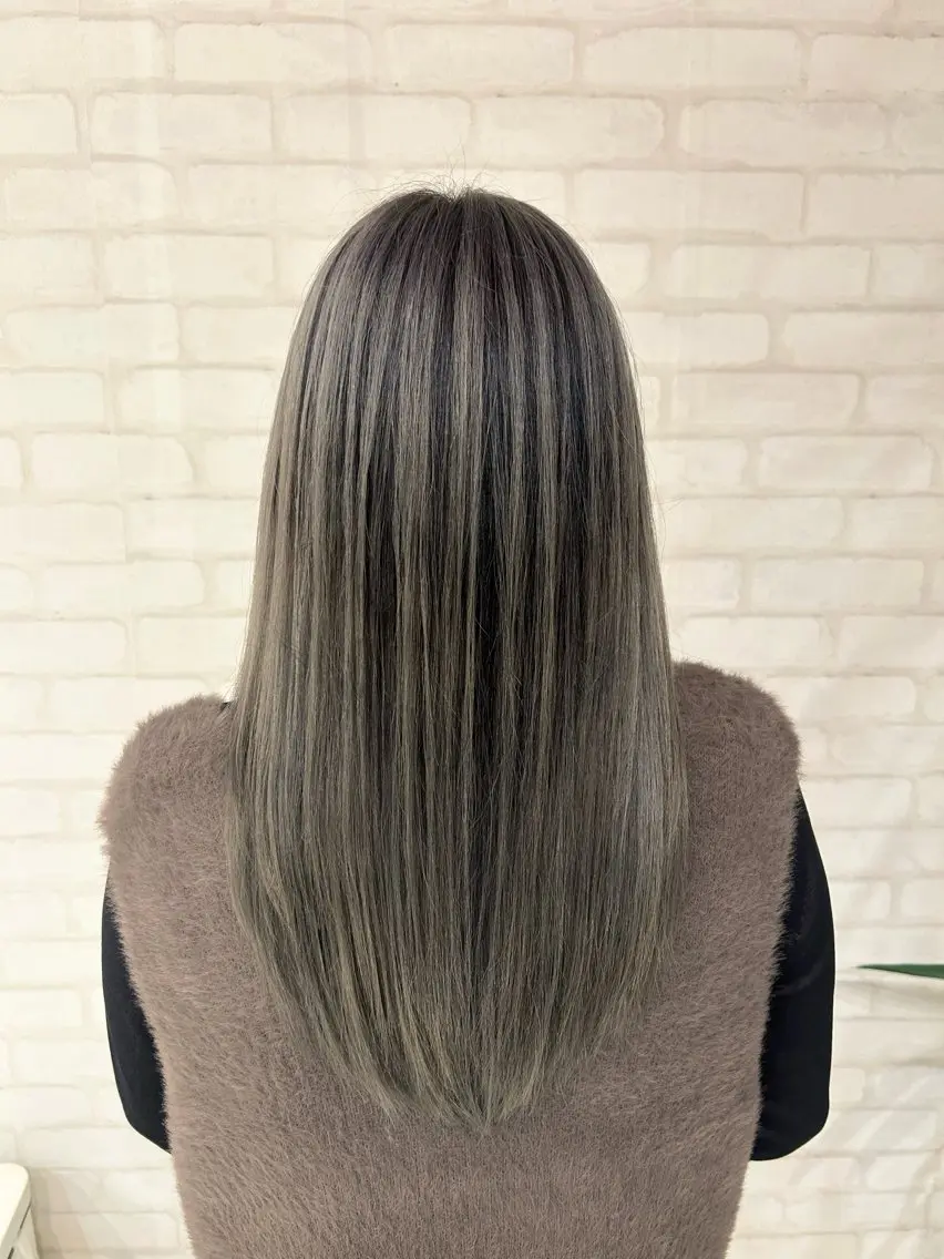 セミロング 中川 拓弥のヘアスタイル