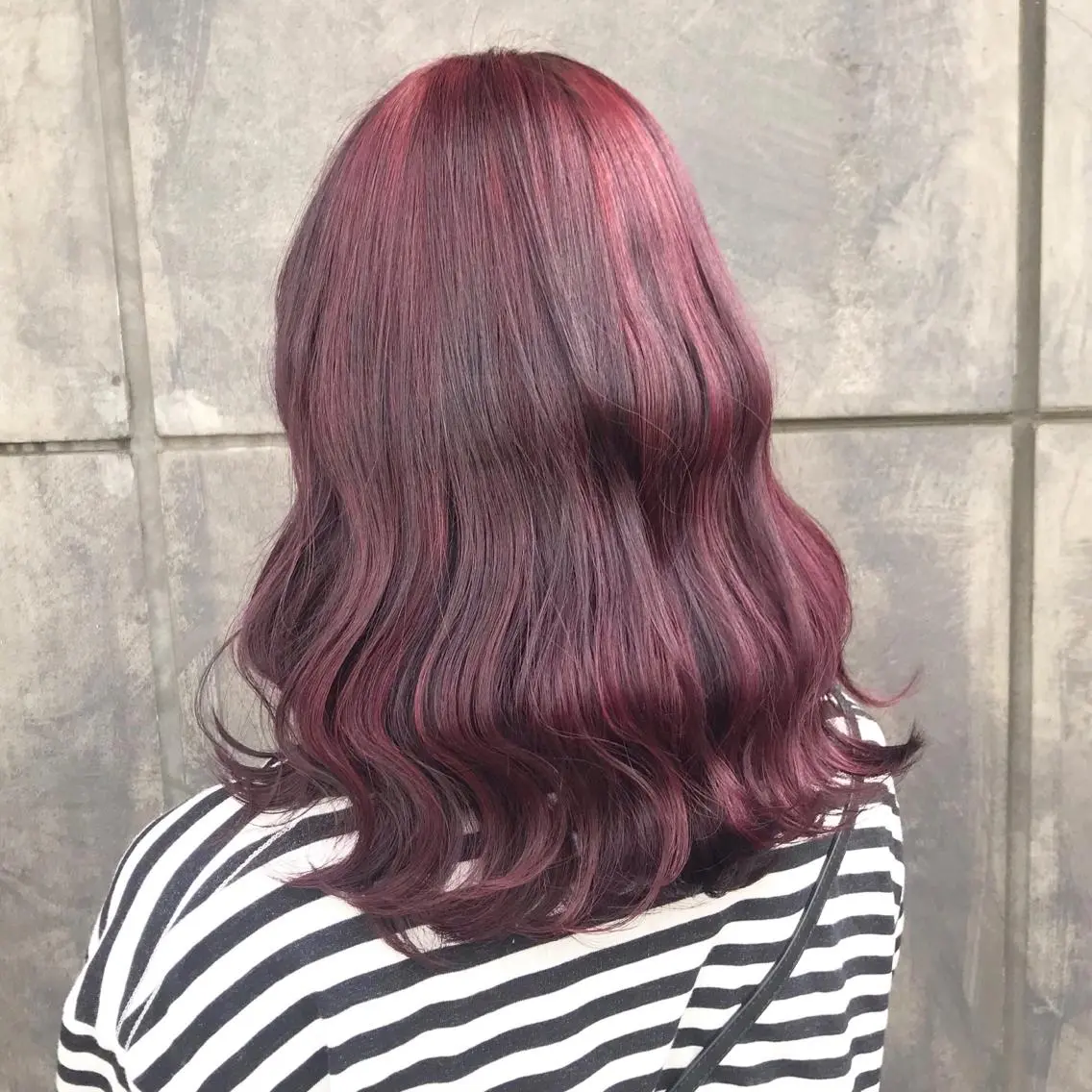 ミディアム カラー ブリーチ ラベンダーカラー ピンクカラー ピンクラベンダー タンバルモリ K-POP好き美容師 🇰🇷Kai.Yのヘアスタイル