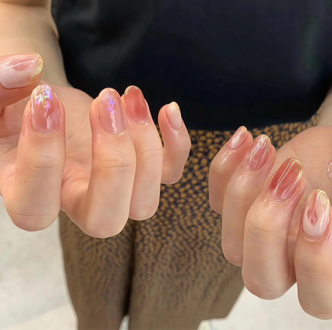 ネイル ジェルネイル ニュアンスネイル パラジェル ぷっくりネイル ハンドネイル マキノ ユイのネイルデザイン