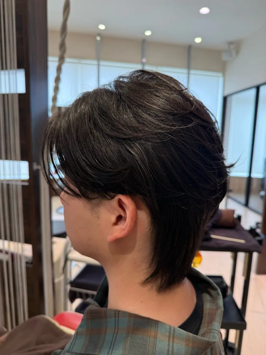 ショート パーマ カンノ サトシのヘアスタイル