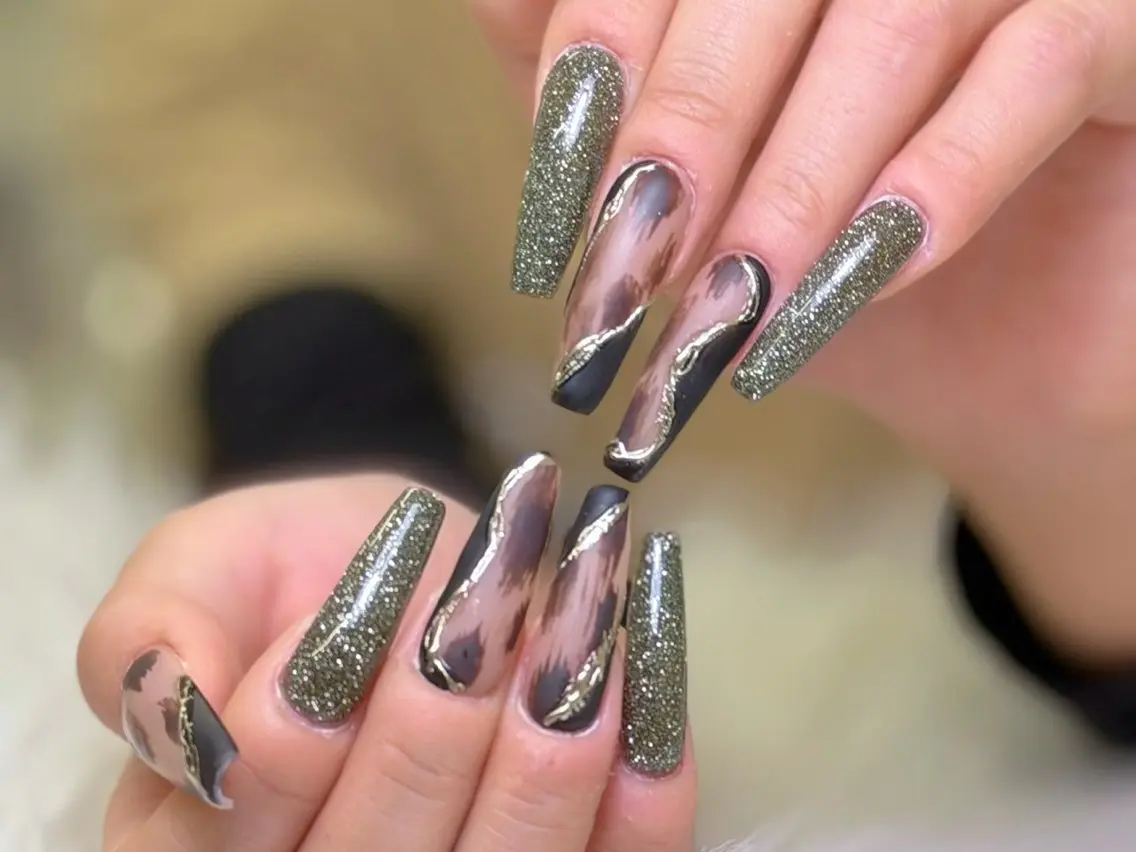 ネイル lucky nail 歌舞伎町のネイルデザイン
