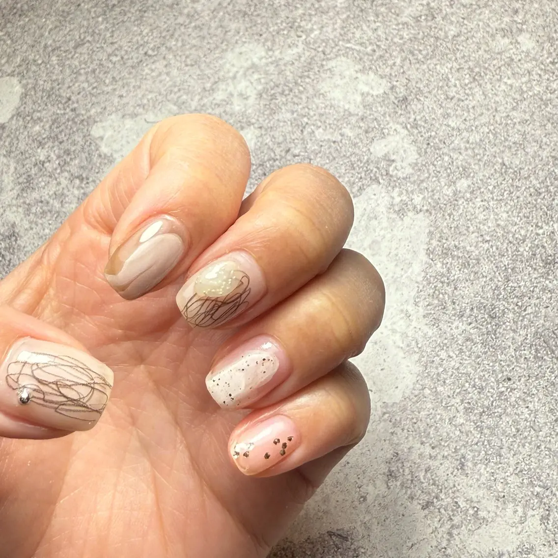 ネイル nail io 🐅のネイルデザイン