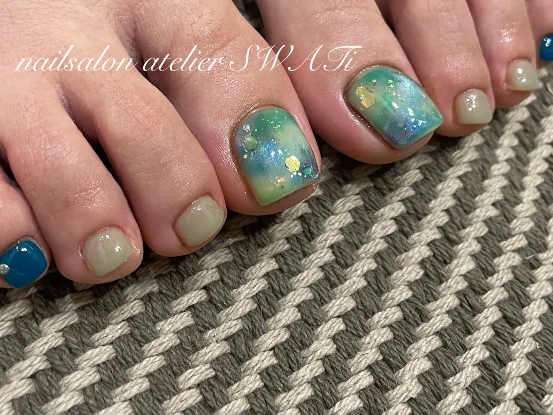 ネイル アートネイル フットネイル nailsalon SWATiのネイルデザイン