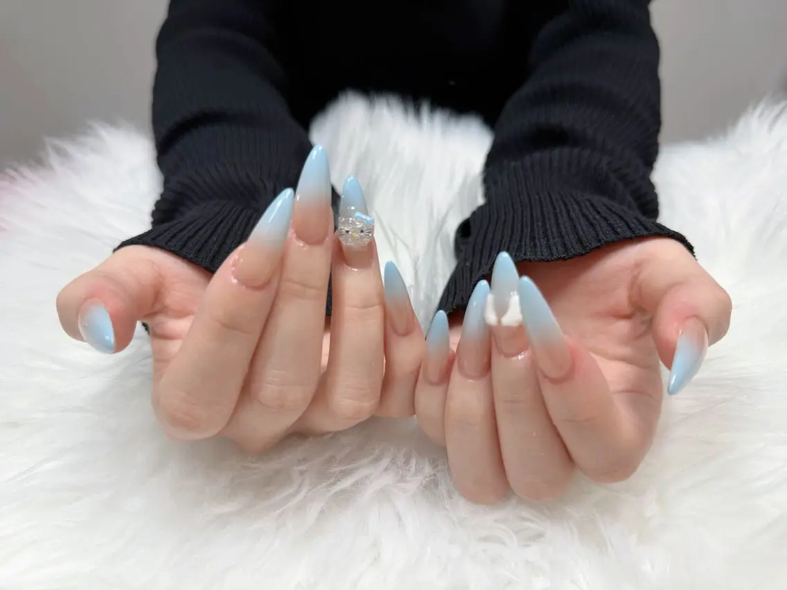 ネイル ハンドネイル BERA NAILSのネイルデザイン
