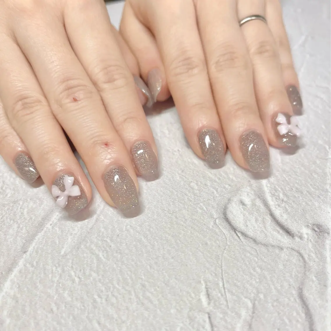 ネイル リボン li___nail 31のネイルデザイン