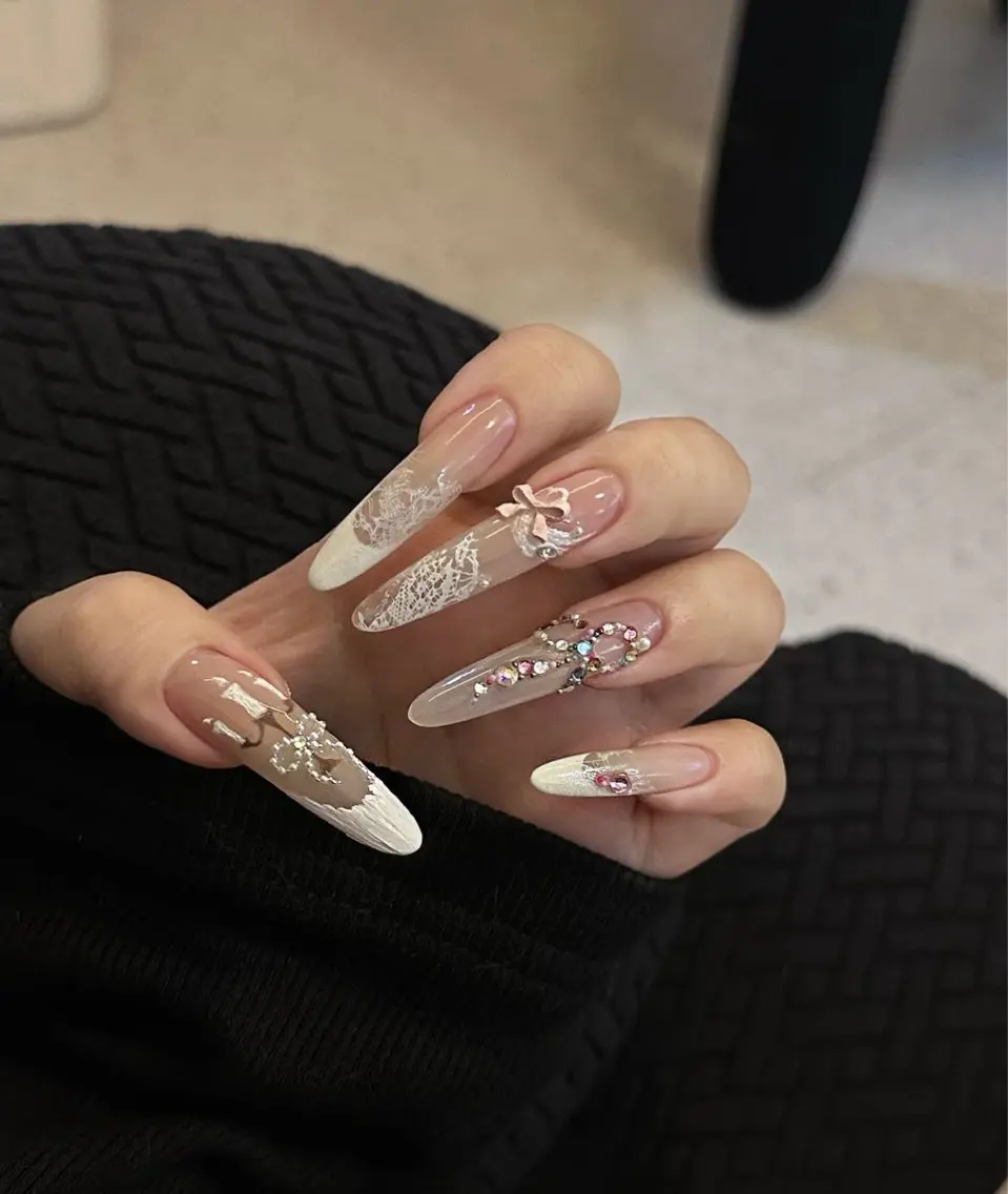 ネイル アートネイル フレンチネイル マグネットネイル ミラーネイル オフィスネイル ハンドネイル Blossom nail_研修のネイルデザイン