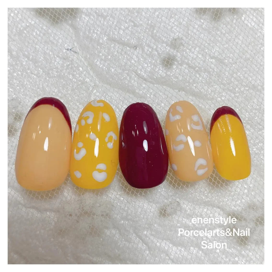 ミディアム ネイル 🐾enen style 🐾のネイルデザイン