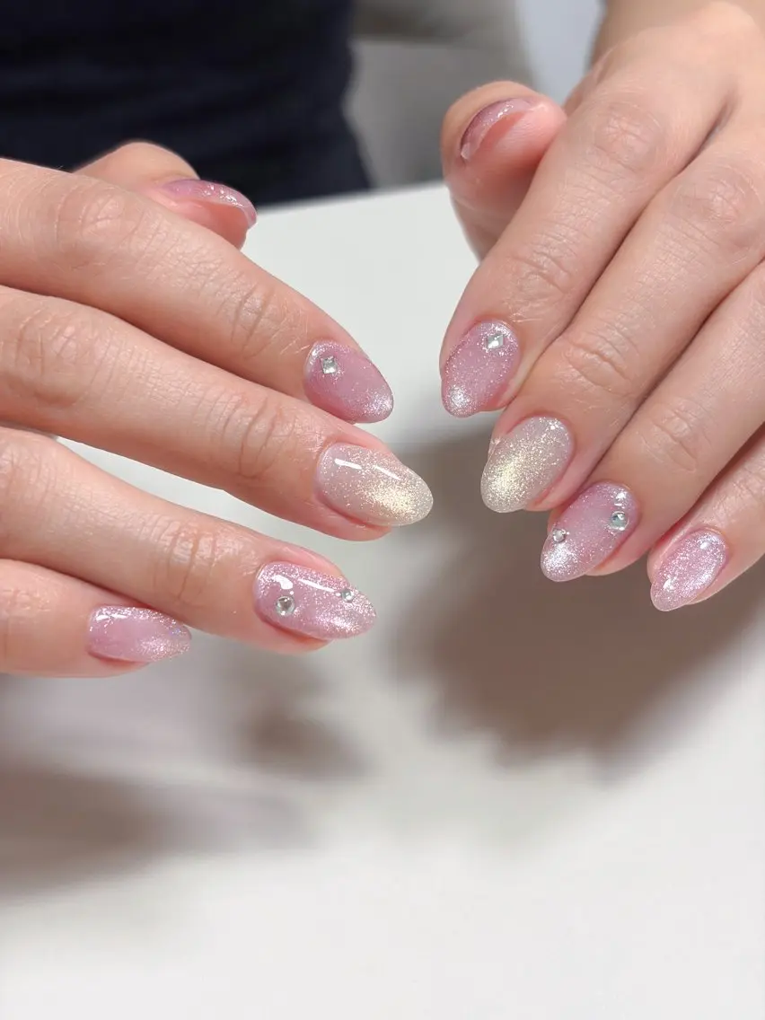 ネイル マグネットネイル シンプルネイル ハンドネイル Ri's nail. ⌇リズネイルのネイルデザイン