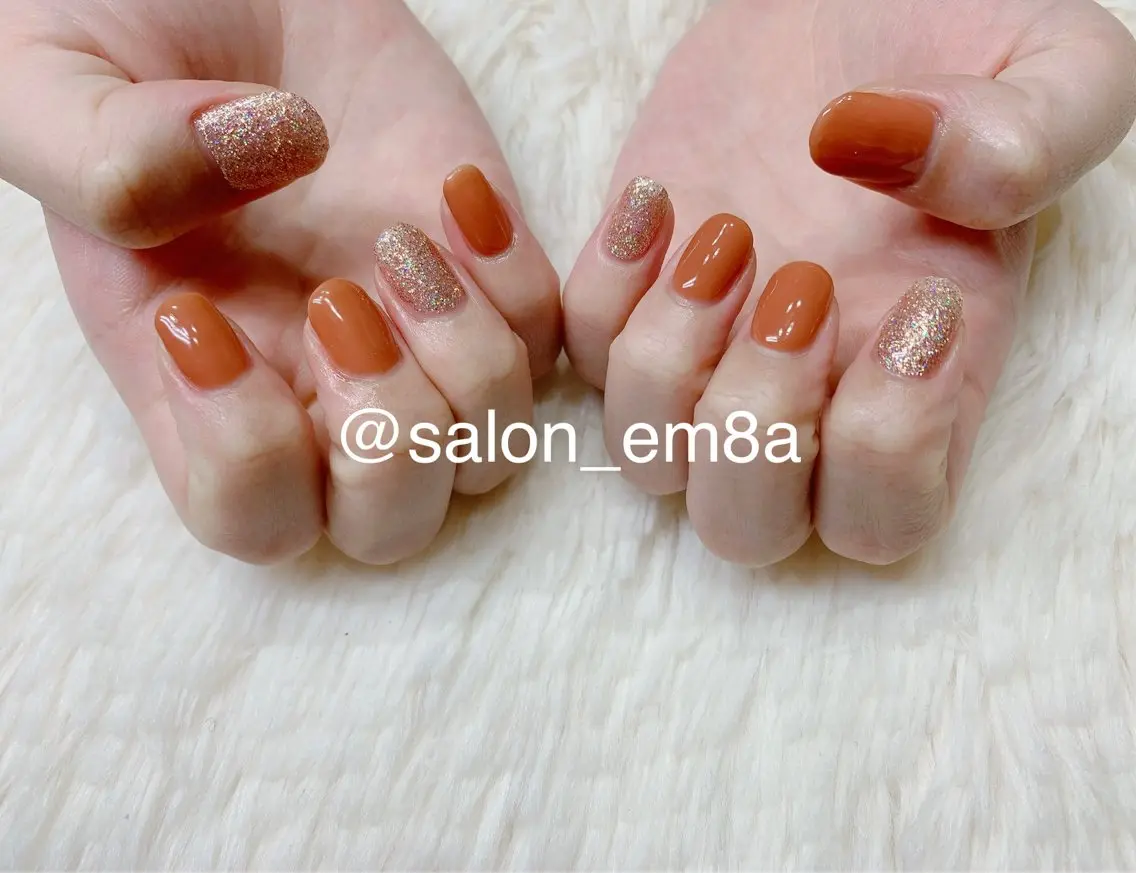 ネイル オーロラネイル ジェルネイル ラメ(グリッター) ワンカラーネイル ハンドネイル salon EM&A emiのネイルデザイン