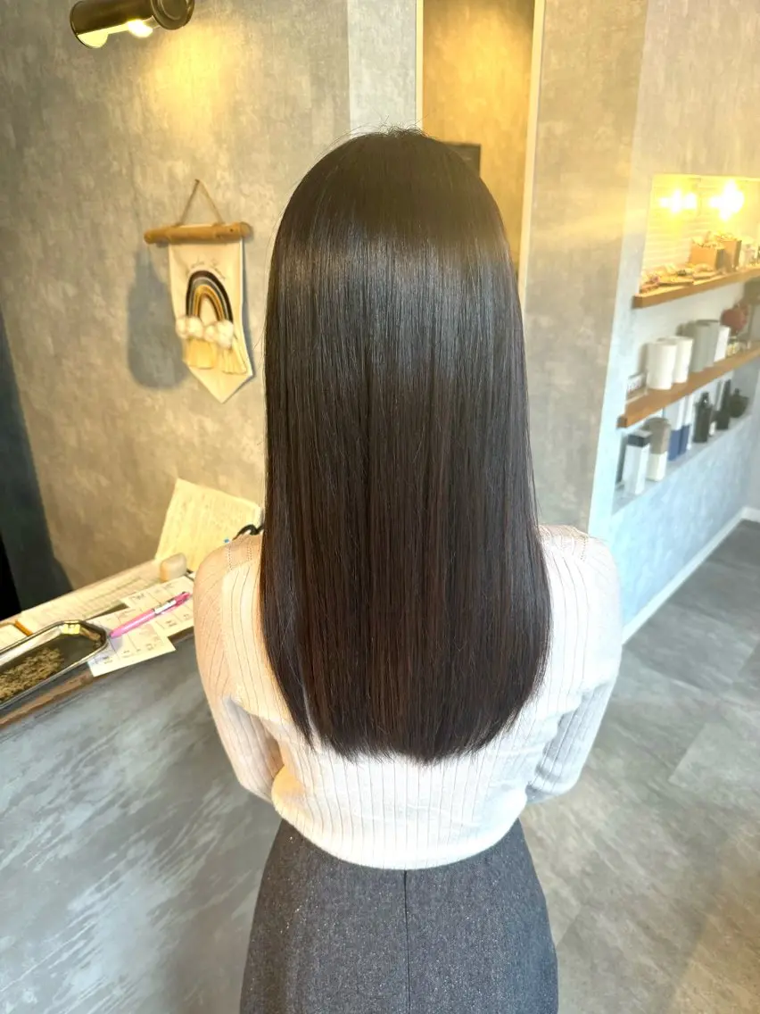 セミロング カラー トリートメント 酸熱トリートメント 吉田 明弘のヘアスタイル