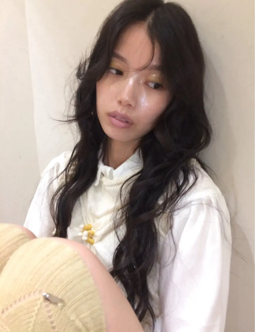 ロング カラー 山田 麻椰のヘアスタイル