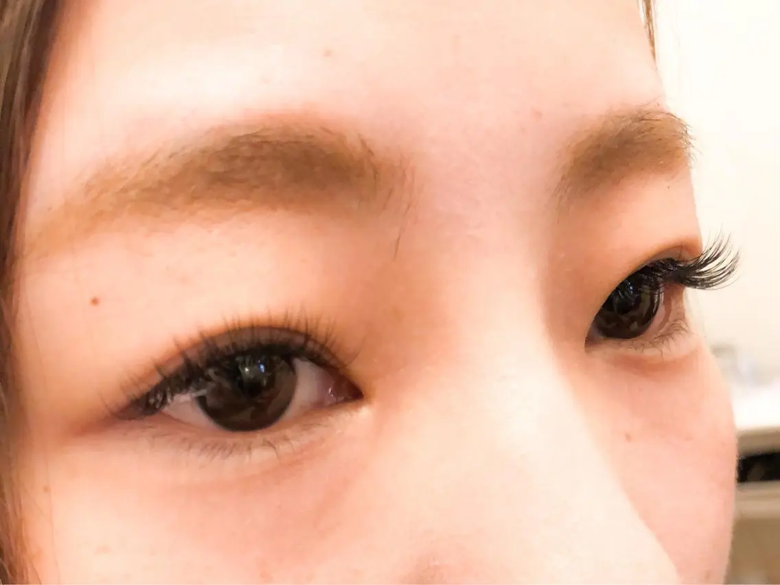 マツエク・マツパ Chipieee iLaの眉毛・アイブロウイメージ