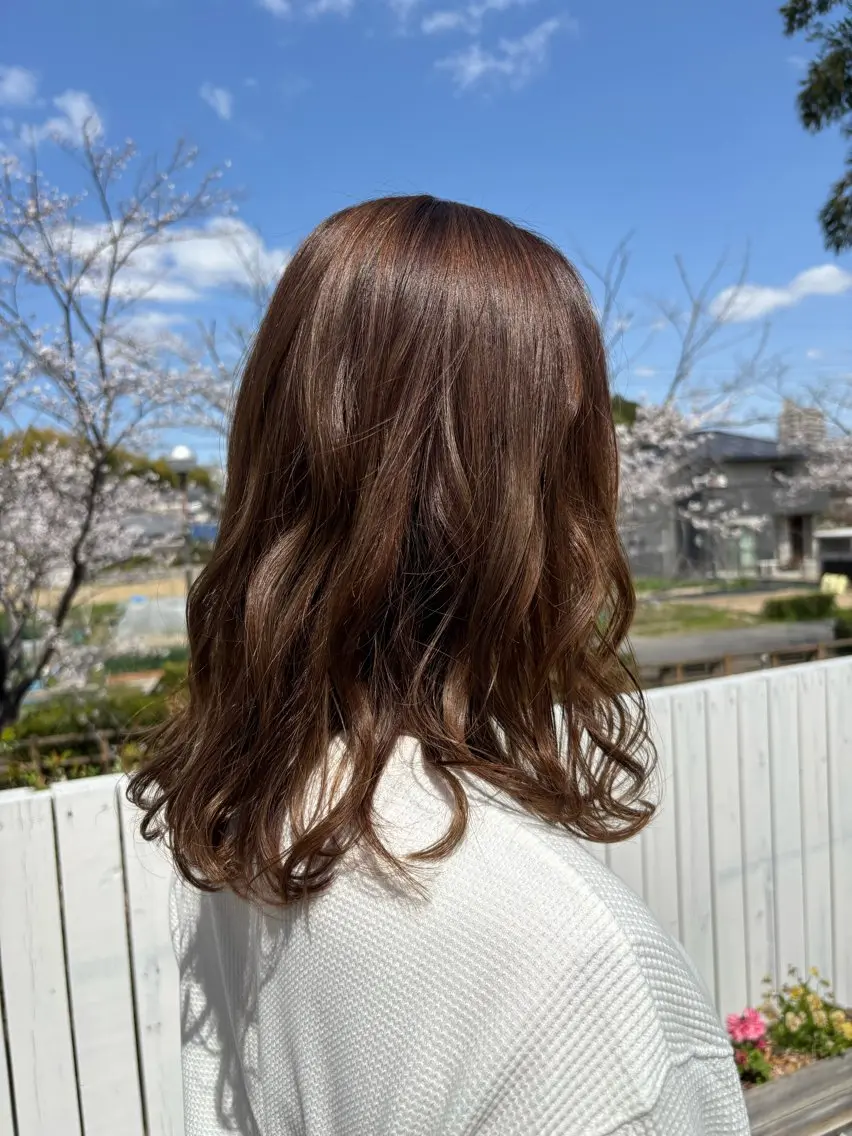 セミロング レイヤーカット 工藤 暖のヘアスタイル
