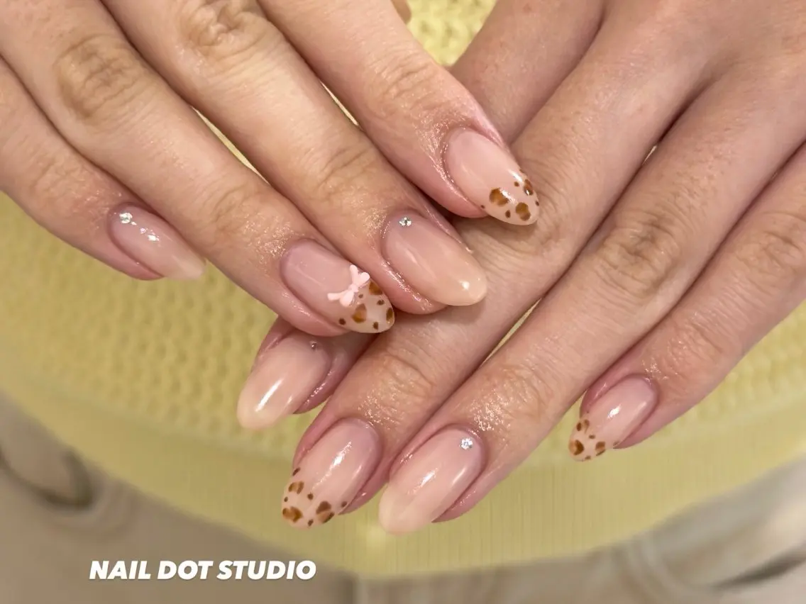 ネイル ハンドネイル NAILDOTSTU DIO SEINAのネイルデザイン