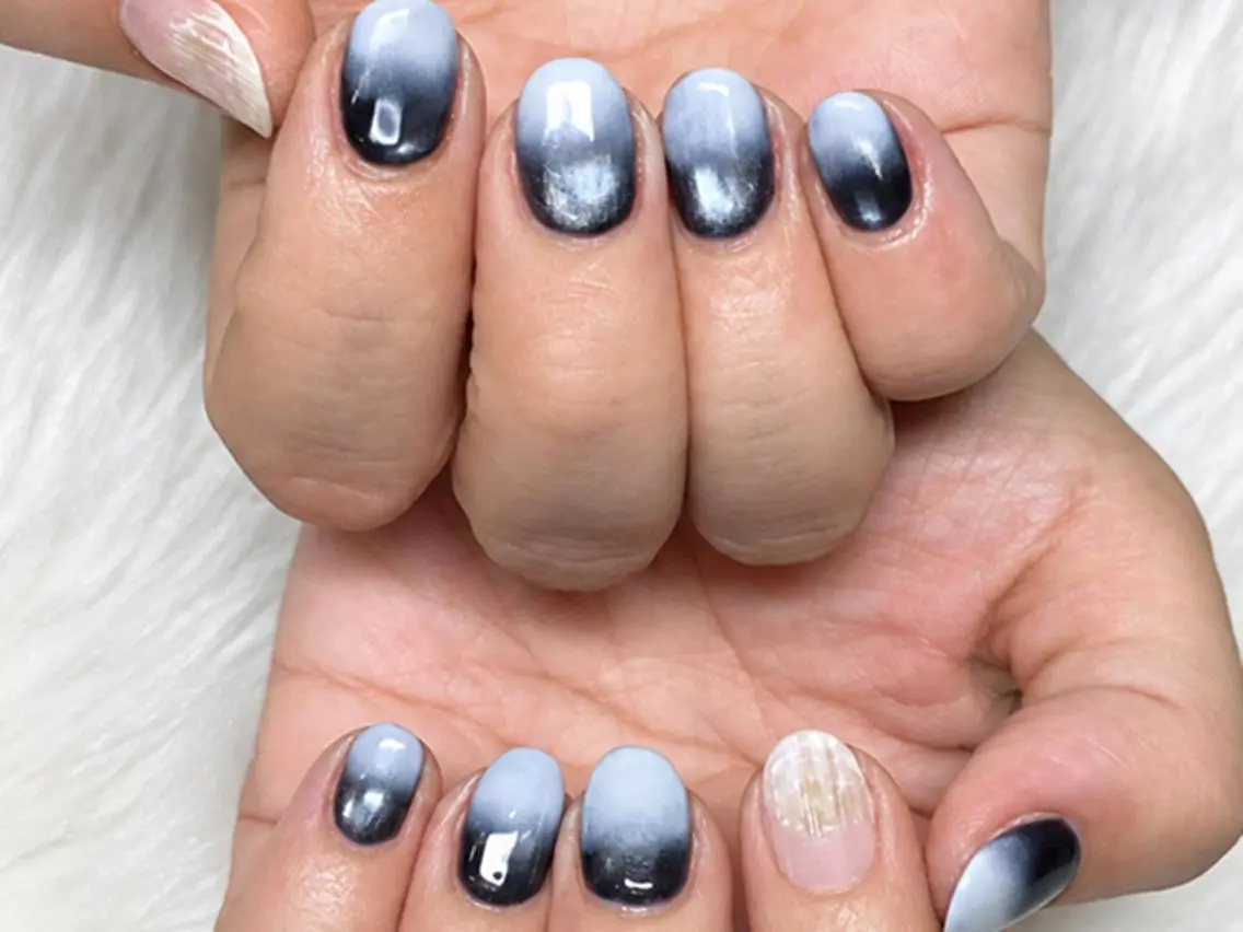 ネイル ニュアンスネイル ハンドネイル Airi. kのネイルデザイン