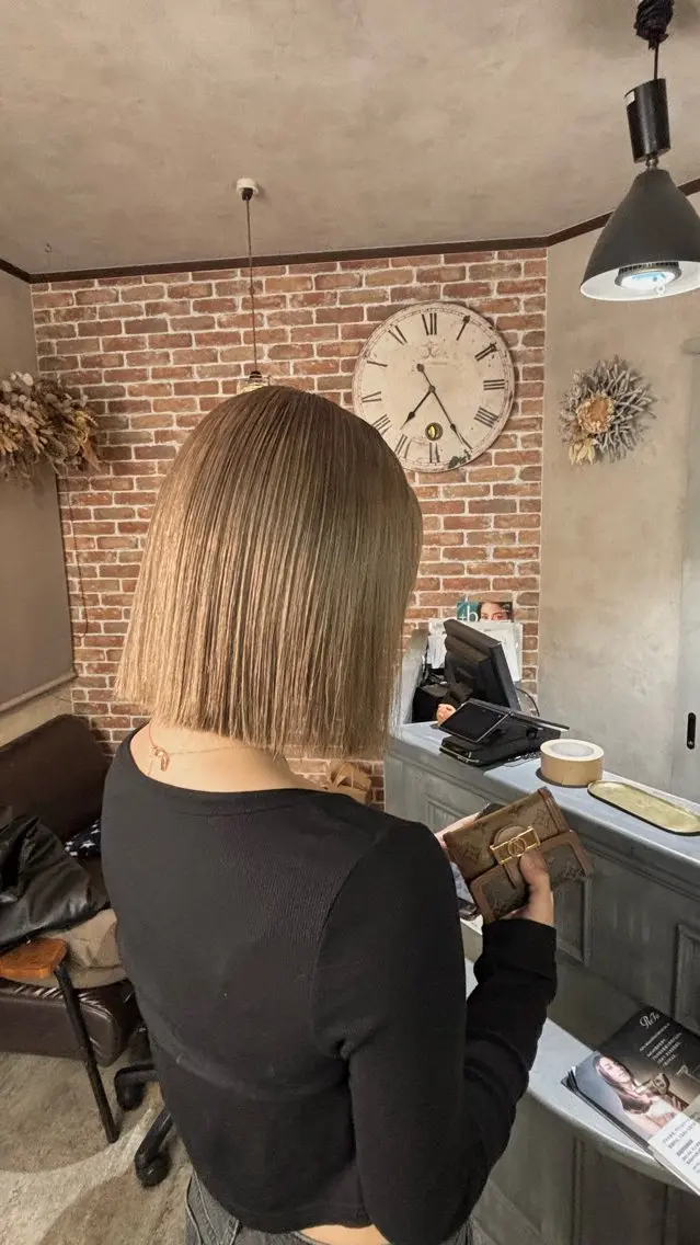 ショート ヘアカラー unchouchou kanonのヘアスタイル