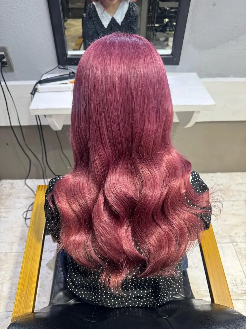 カラー ピンクカラー ローズカラー GiseL天神 ハイトーンAINAのヘアスタイル