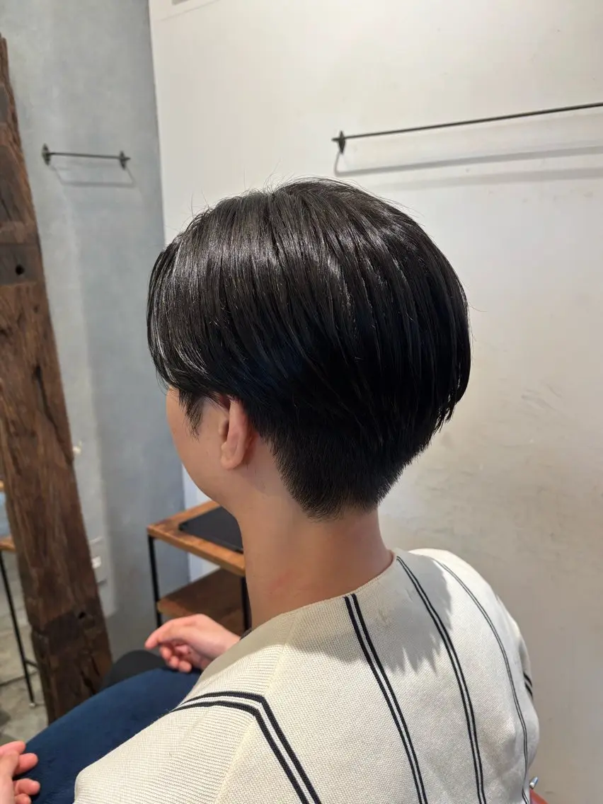 ミディアム 凜香 RIKOのヘアスタイル